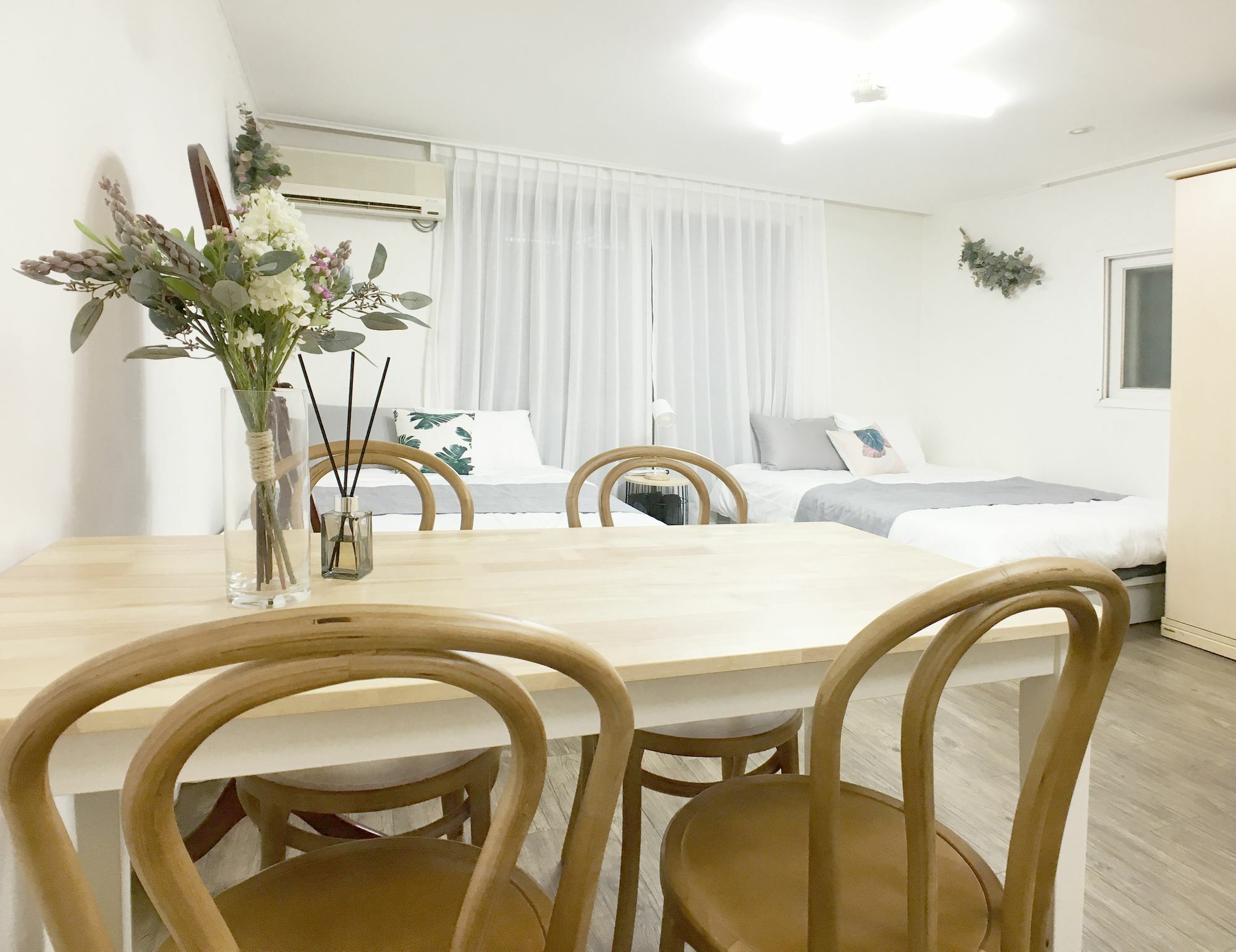 Sunny House Hongik Snt 1Mins Apartment Seoul Exterior photo
